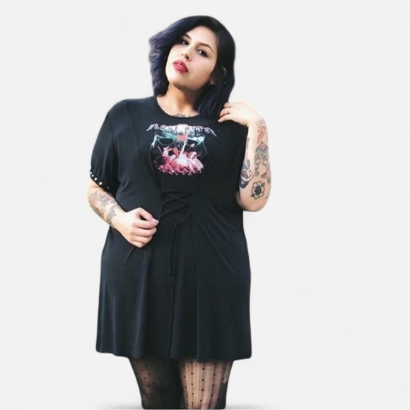Hot Topic Dresses & Skirts - Hot Topic NEW Peter Pan LOST BOYS T Shirt Dress Sold Out Sz 3X 🖤 Halloween